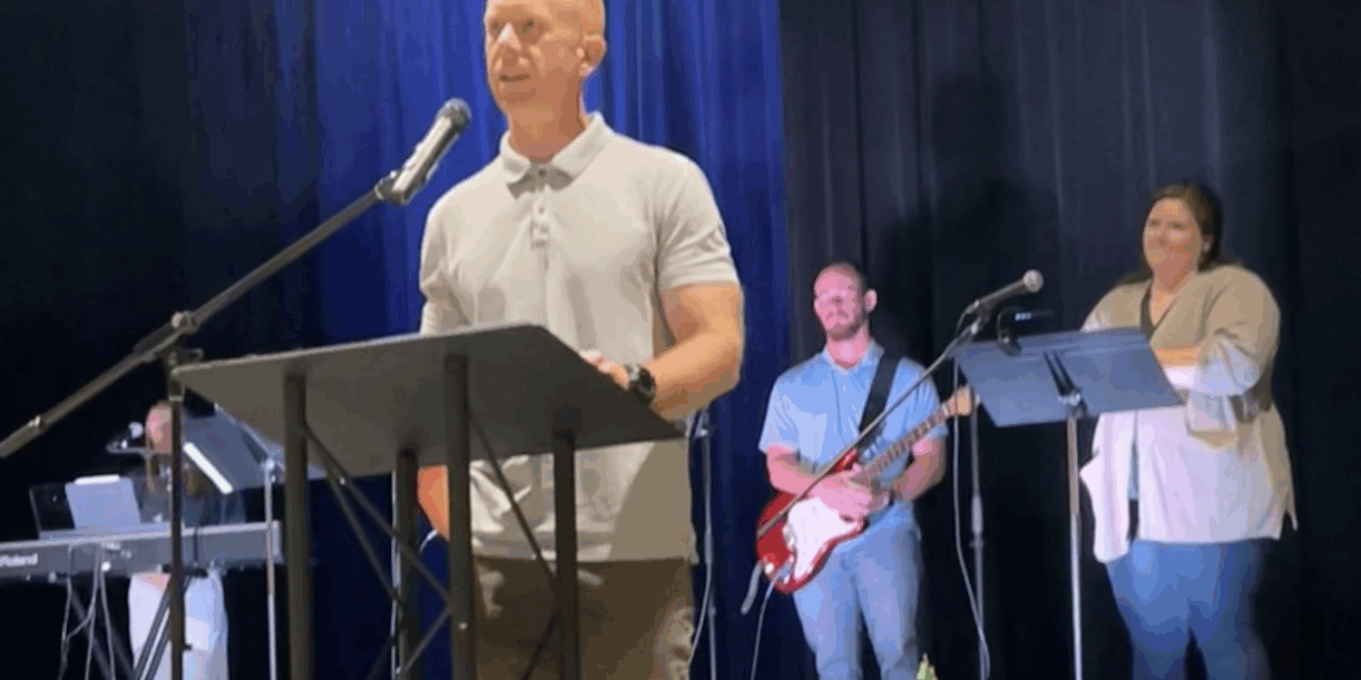 cmfv8lml50hyl4d0iqf0j12j4